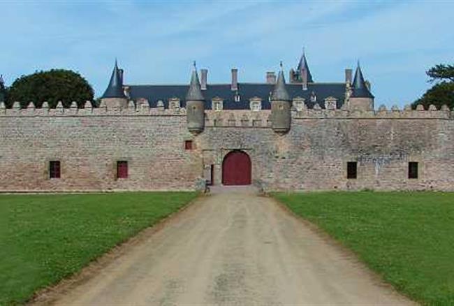 Château de Bienassis Erquy Camping La Vallée 